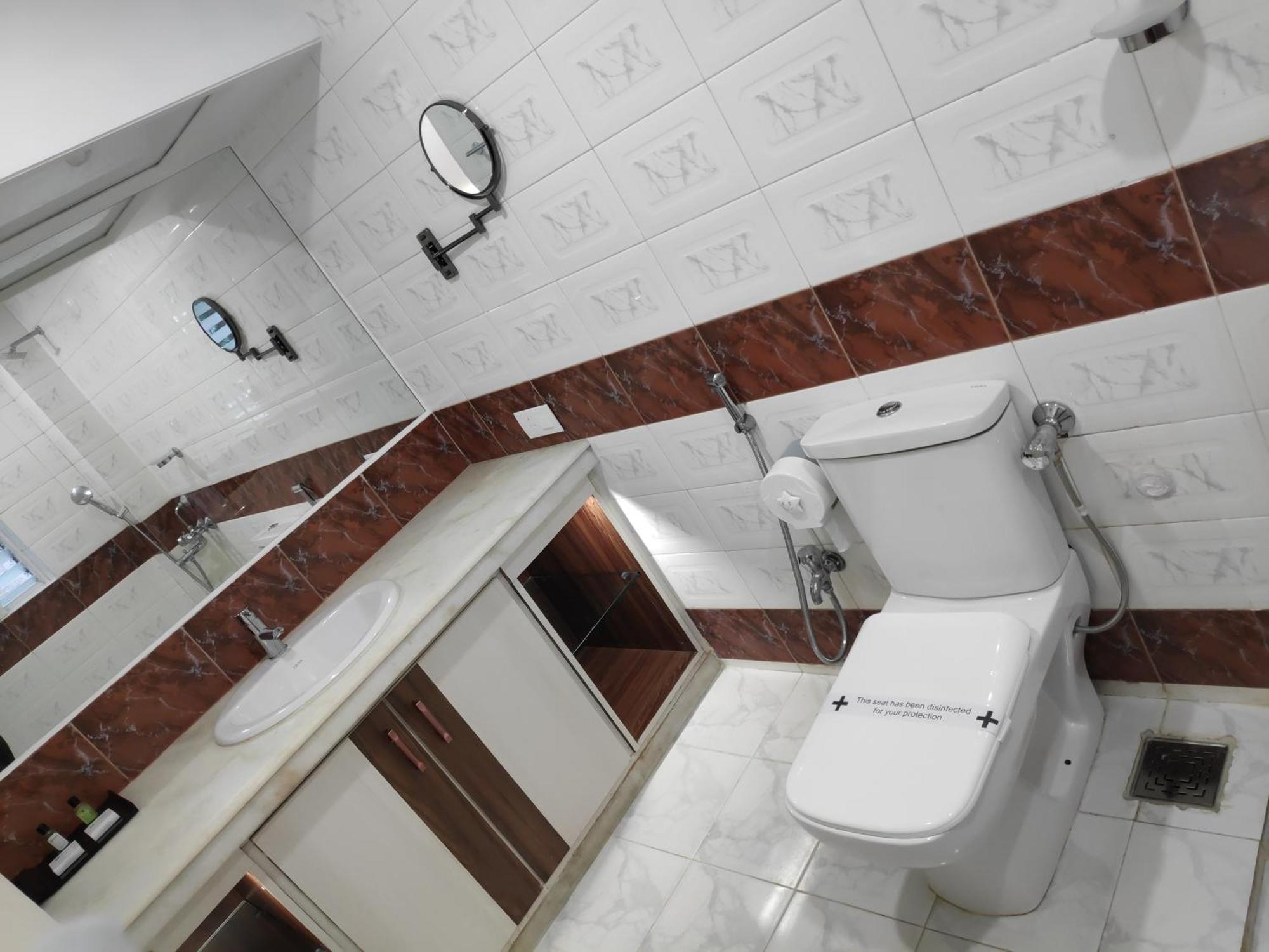 White House By Maxxvalue Service Apartments Bandra Mumbai Luaran gambar