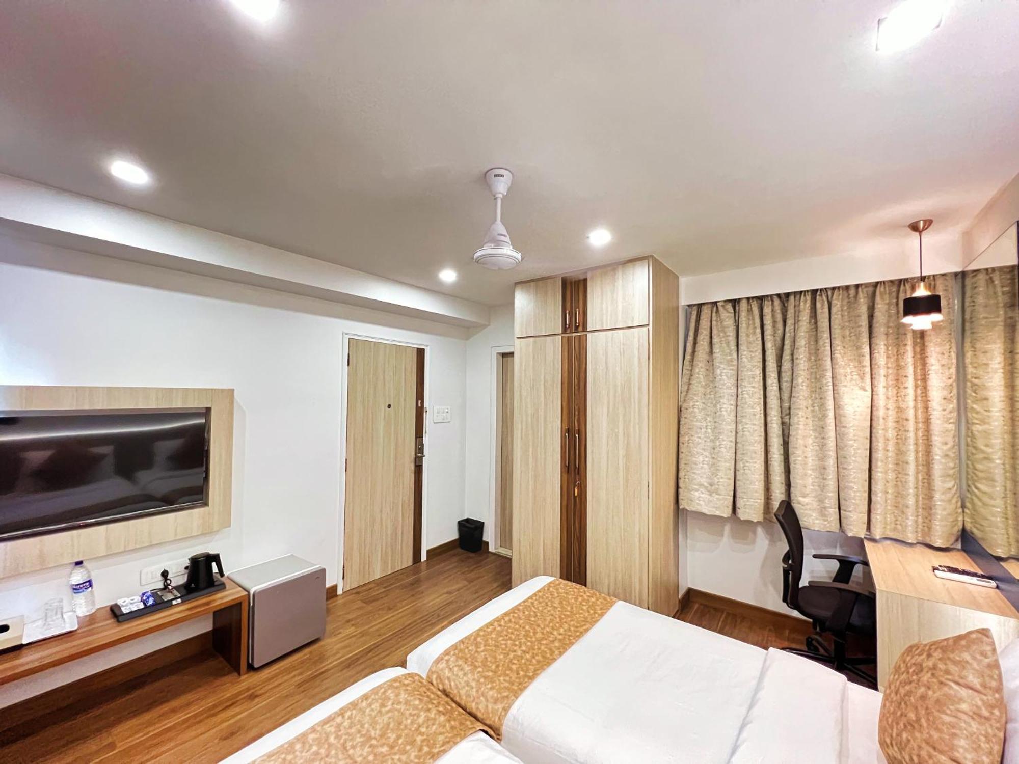 White House By Maxxvalue Service Apartments Bandra Mumbai Luaran gambar