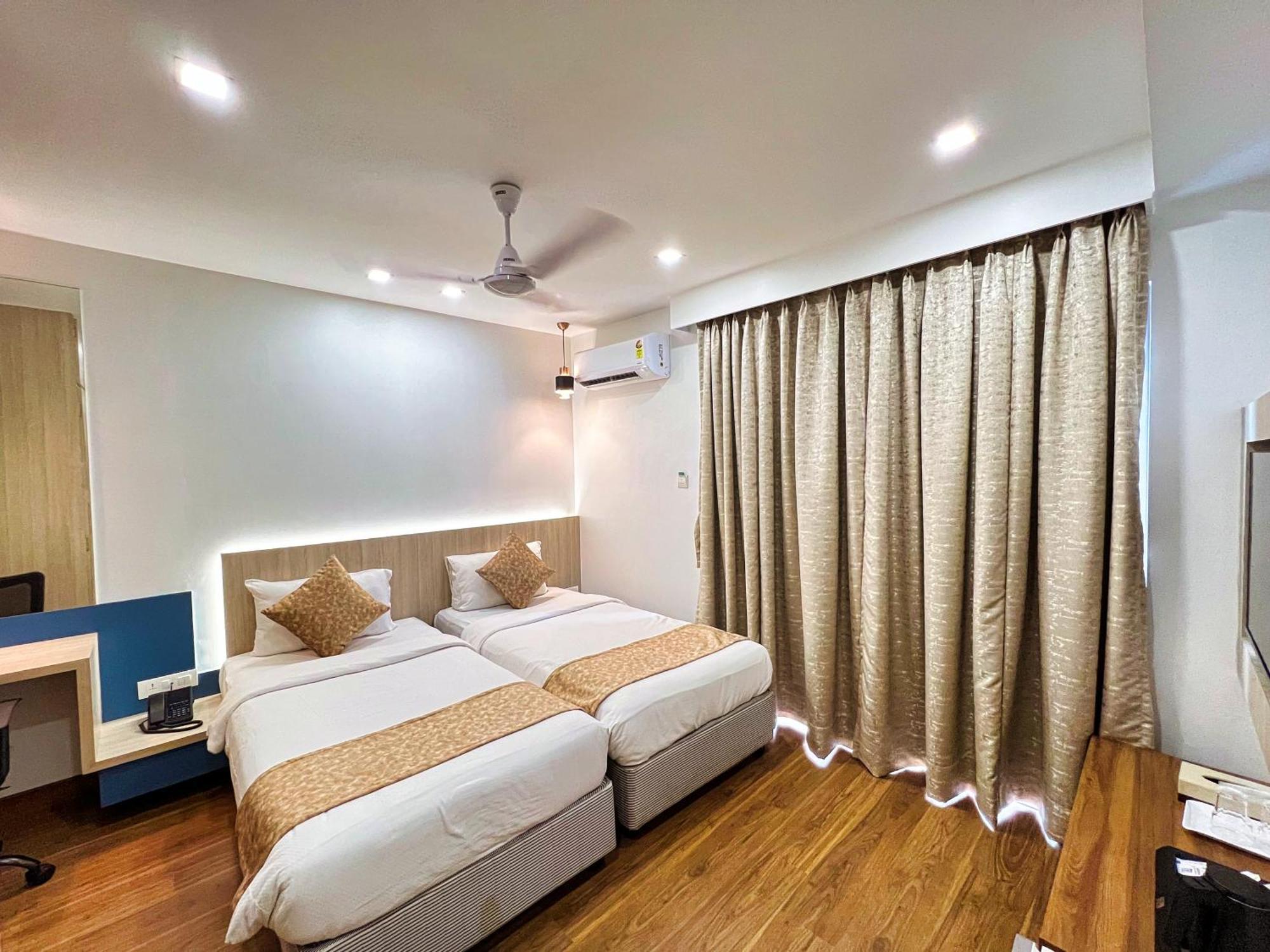 White House By Maxxvalue Service Apartments Bandra Mumbai Luaran gambar