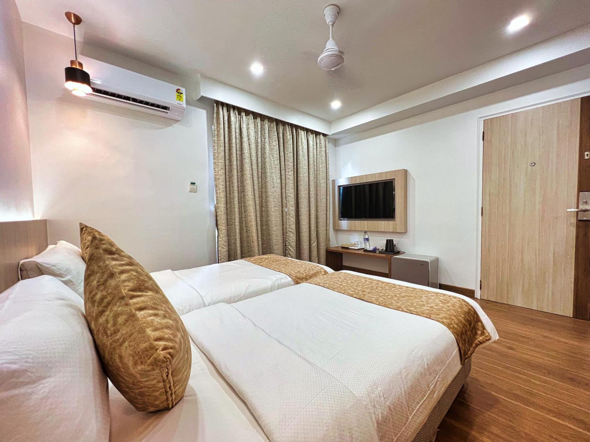 White House By Maxxvalue Service Apartments Bandra Mumbai Luaran gambar