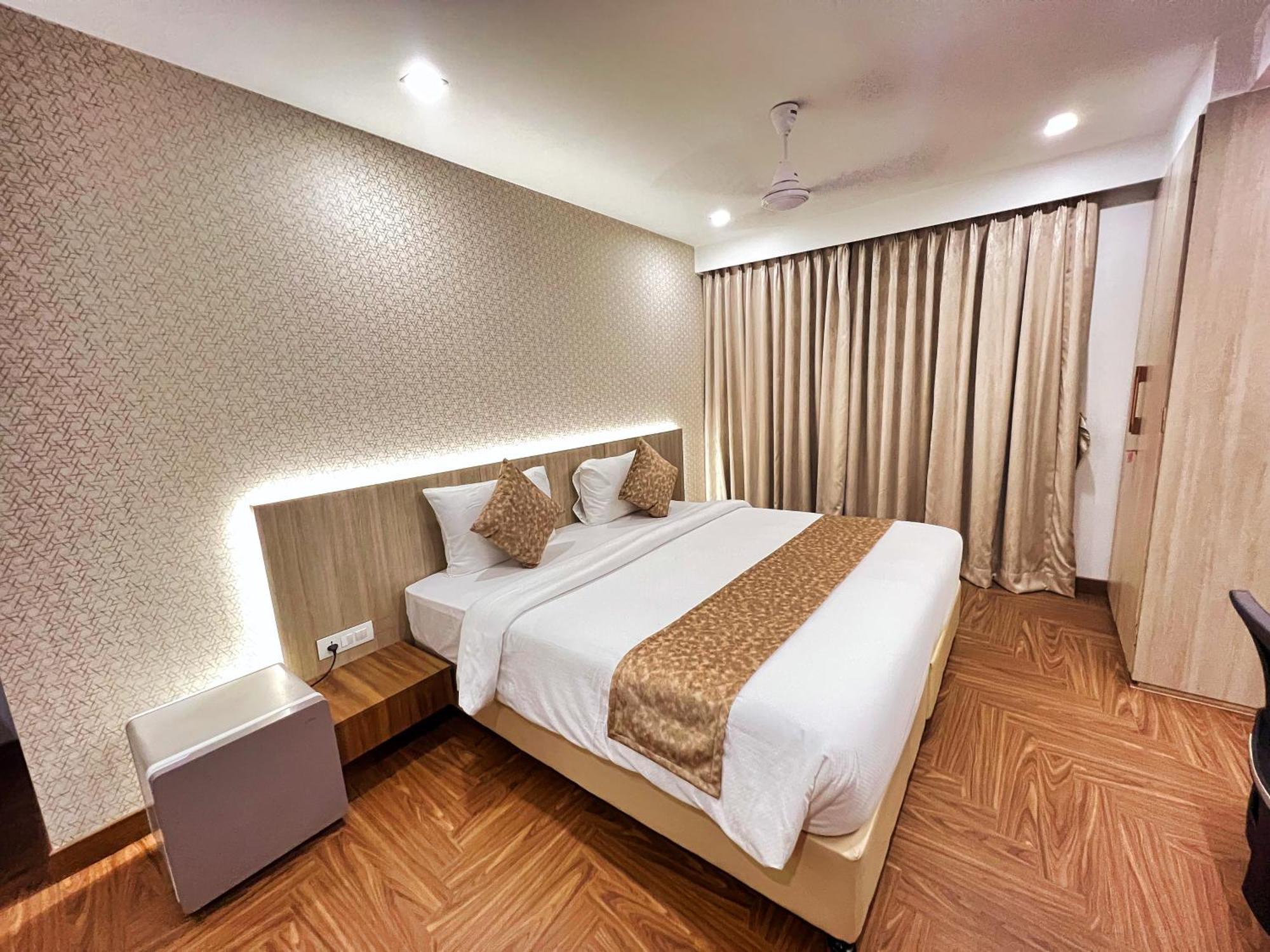 White House By Maxxvalue Service Apartments Bandra Mumbai Luaran gambar