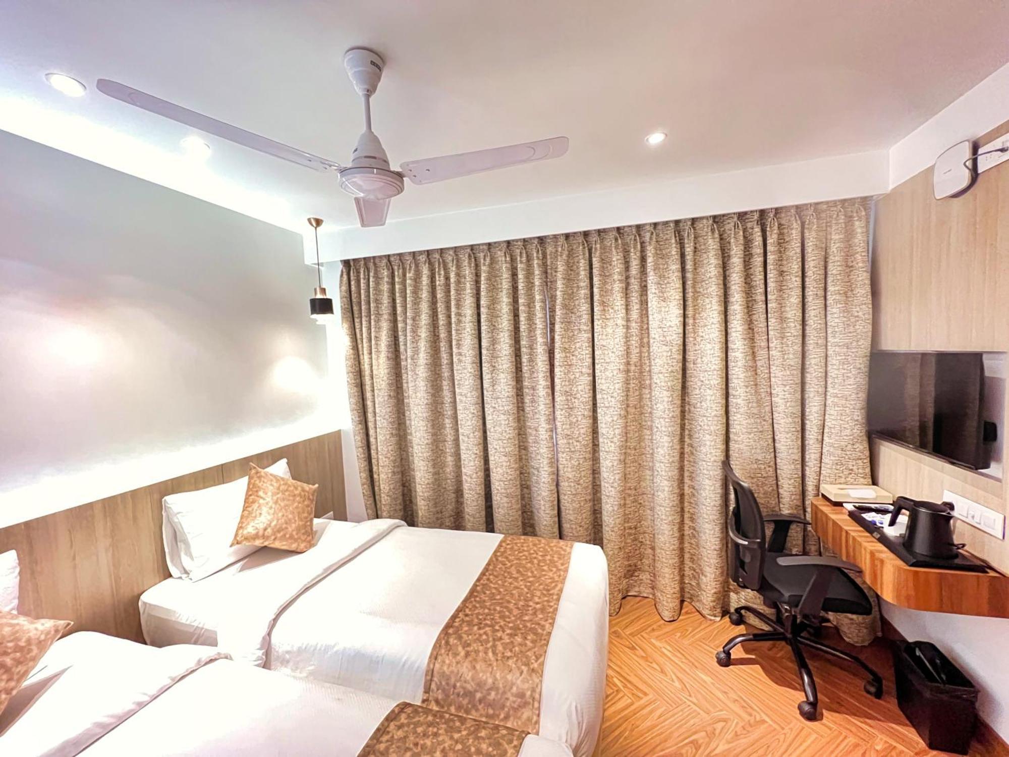 White House By Maxxvalue Service Apartments Bandra Mumbai Luaran gambar