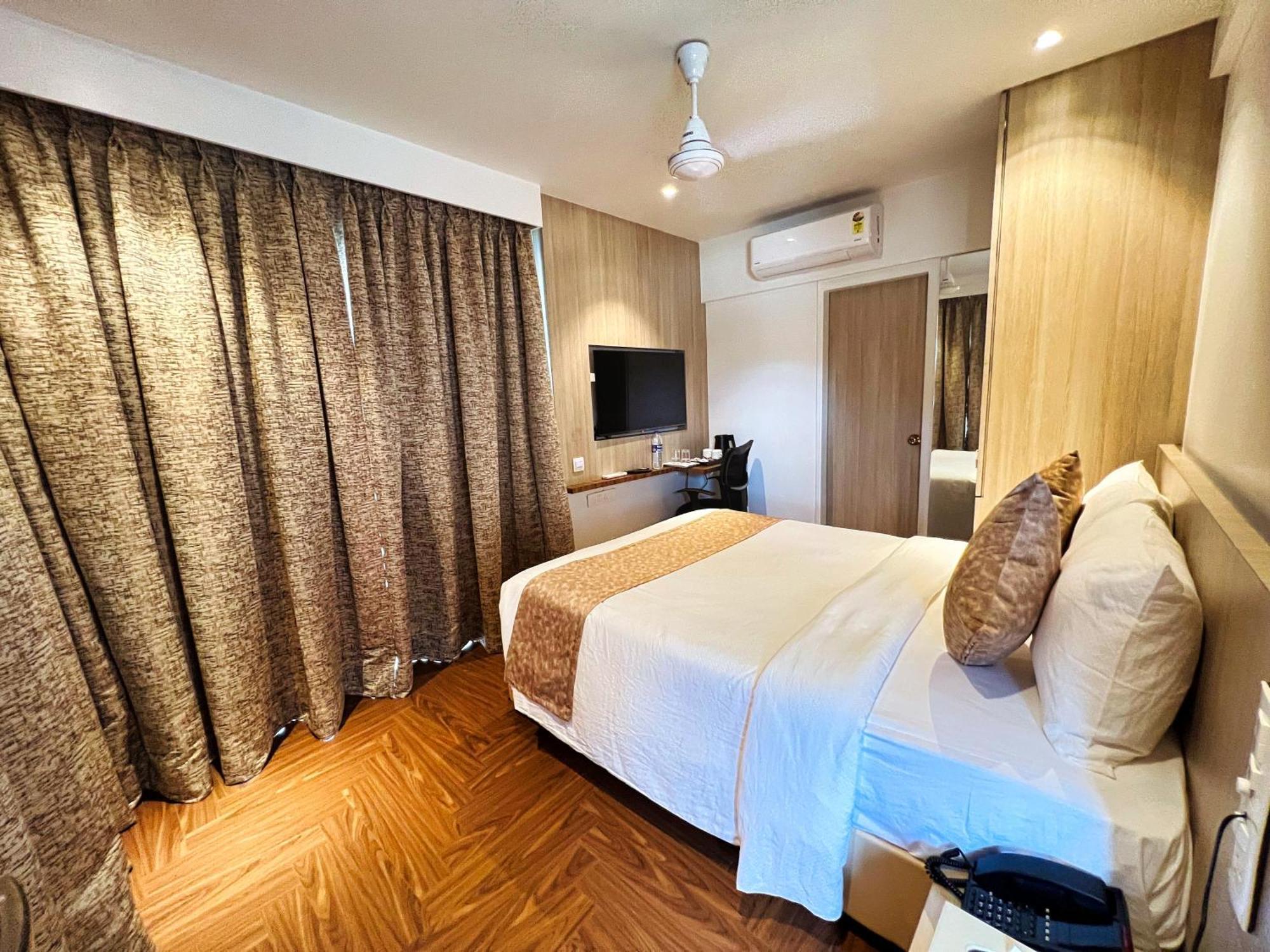 White House By Maxxvalue Service Apartments Bandra Mumbai Luaran gambar